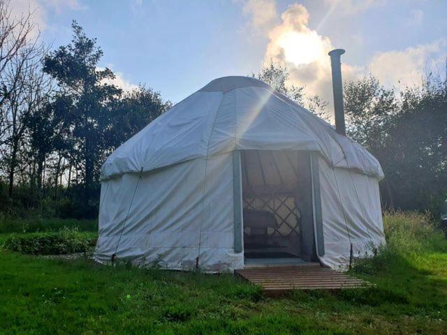 Mill Haven Place Glamping Yurt 3 Гейверфордвест Екстер'єр фото